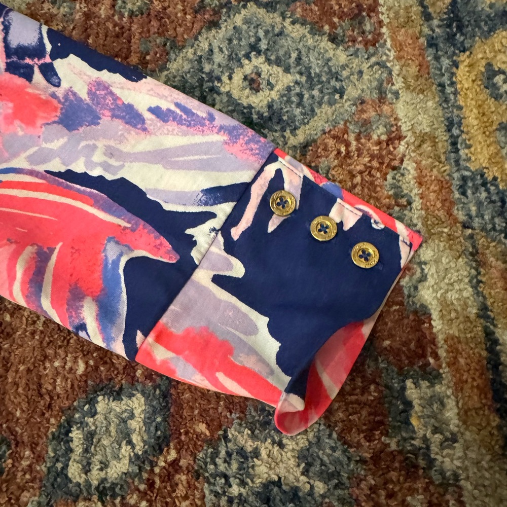 Lilly Pulitzer Size Small - Picture 2 of 3